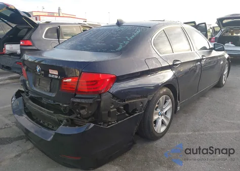 2013 BMW 528I z USA, uszkodzony, nr VIN WBAXG5C54DDY33648